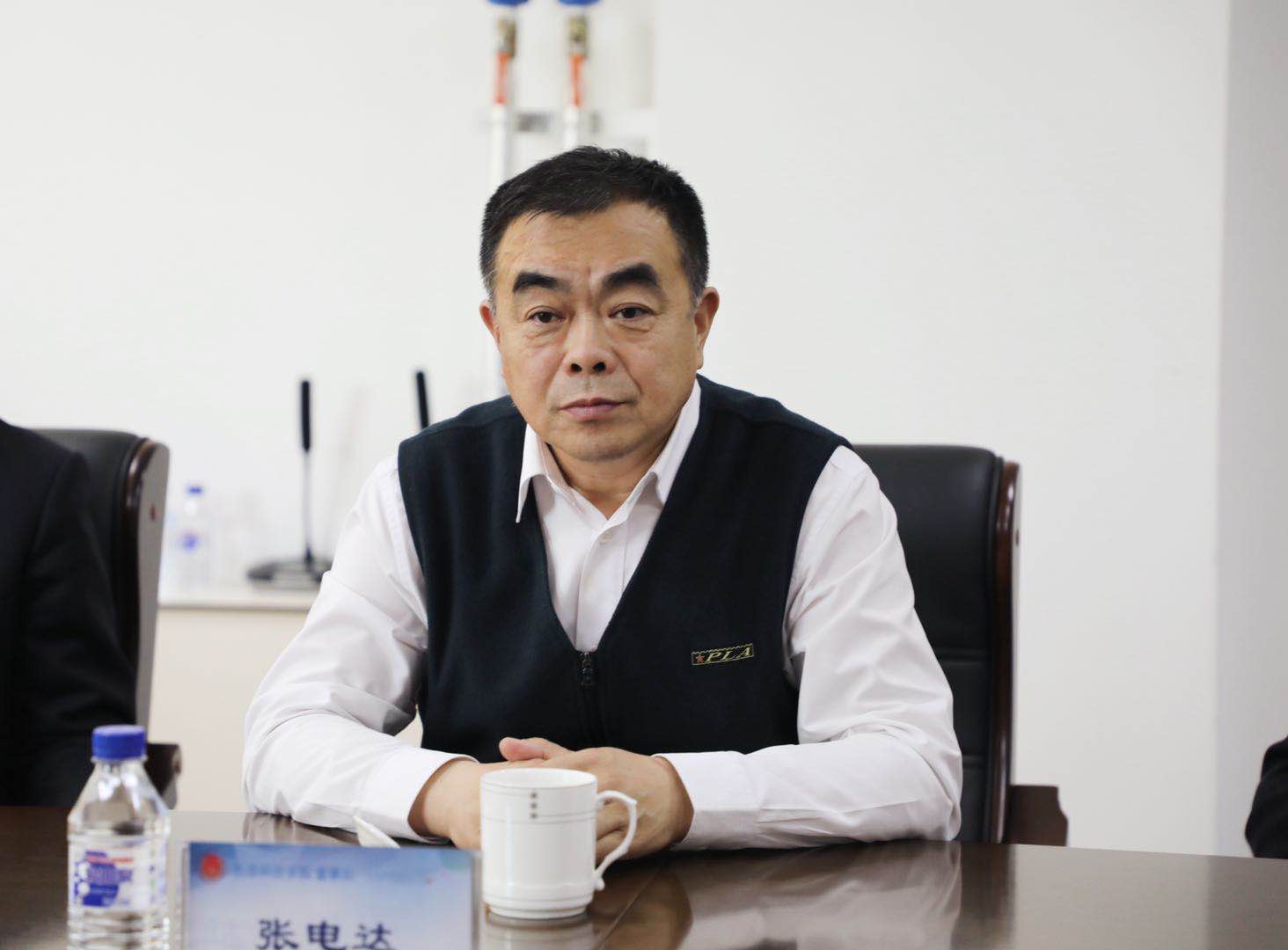 吉林省教育厅民办高校专题调研组莅临线上娱乐城考察调研