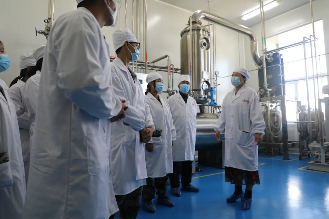 线上娱乐城：副校长的别样入学教育