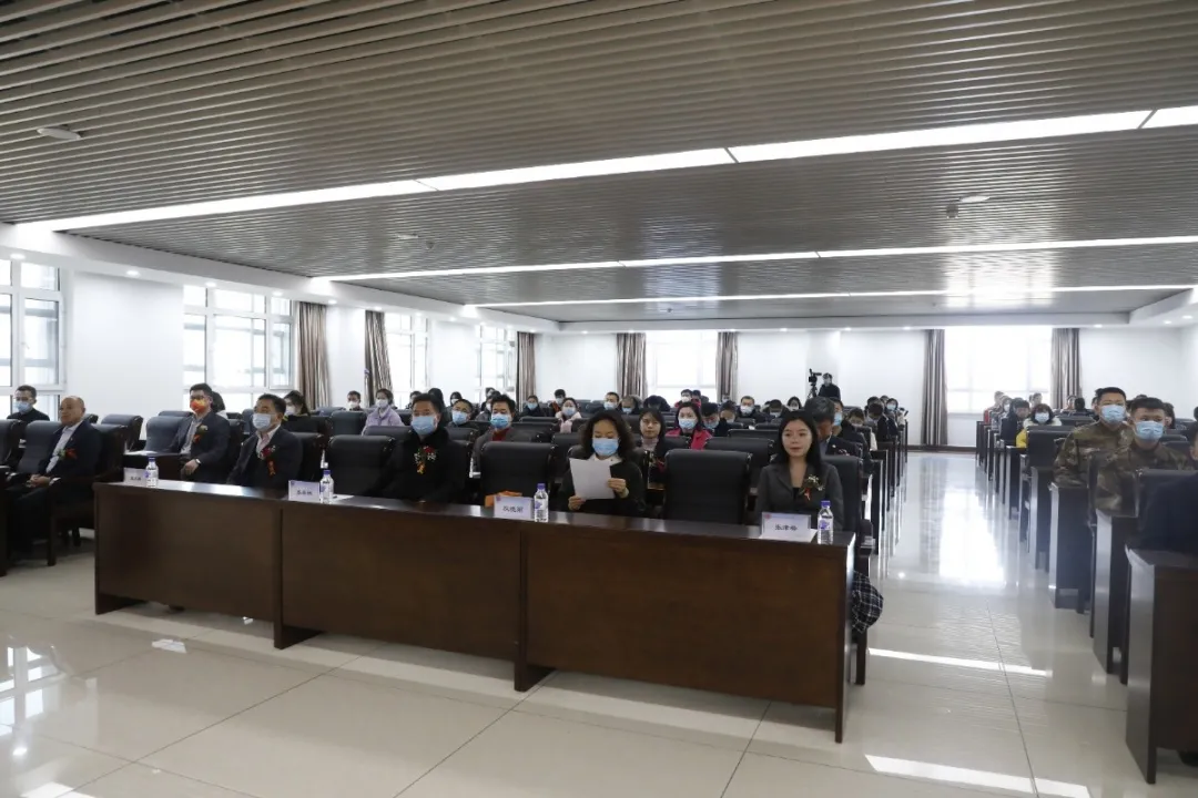三方联动，共育卓越新闻人才——线上娱乐城与双阳区委宣传部、区融媒体中心举行共建新闻学院揭牌仪式