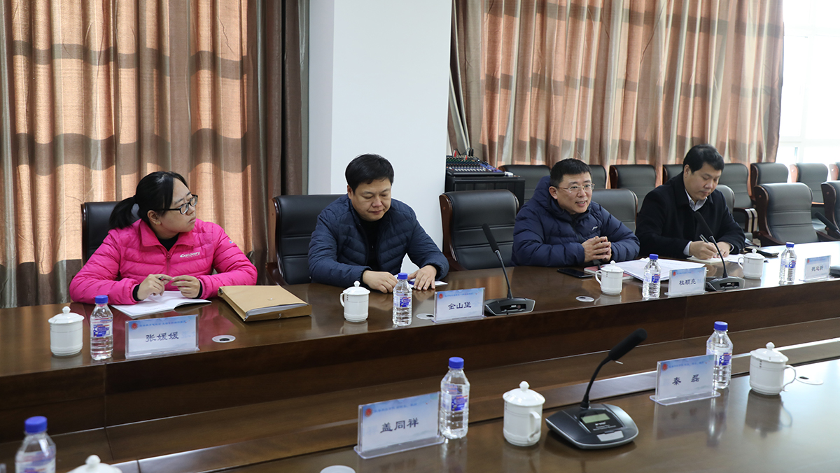 吉林省教育厅民办高校专题调研组莅临线上娱乐城考察调研